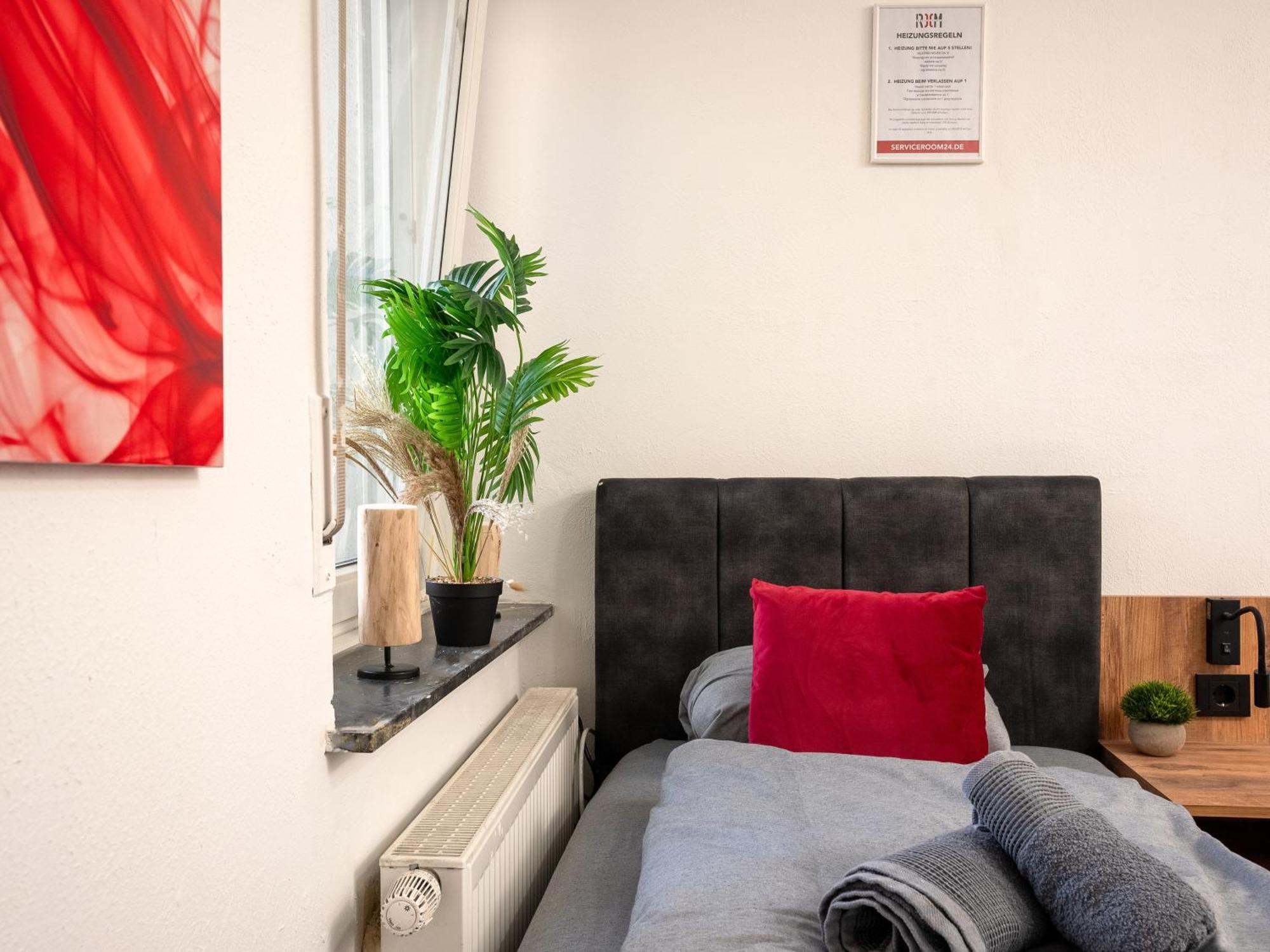 Serviceroom24 - Apartment 4 In Herten Wlan - Smart-Tv - 24-7 Check-In Und Kueche Exterior photo