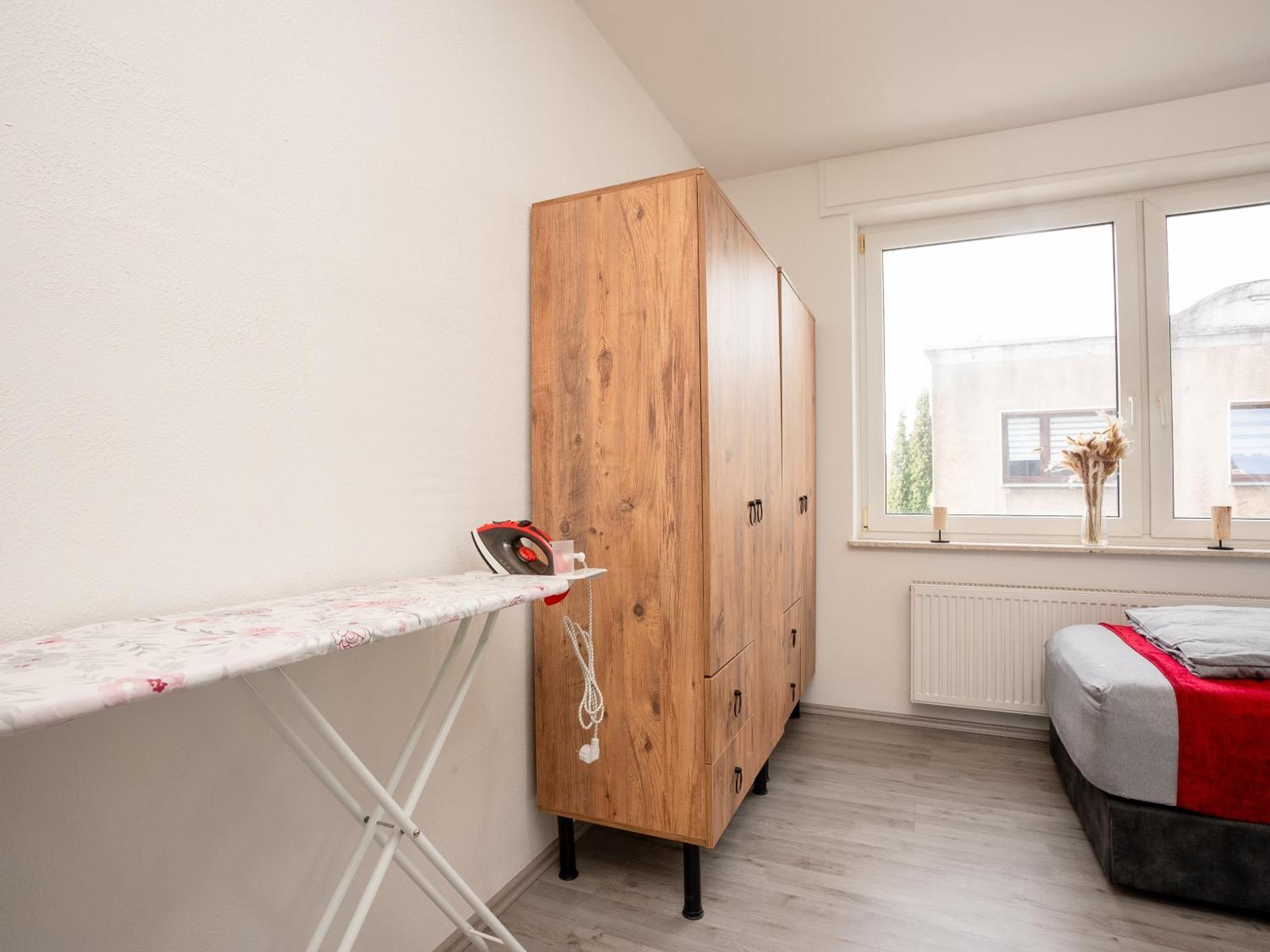 Serviceroom24 - Apartment 4 In Herten Wlan - Smart-Tv - 24-7 Check-In Und Kueche Exterior photo